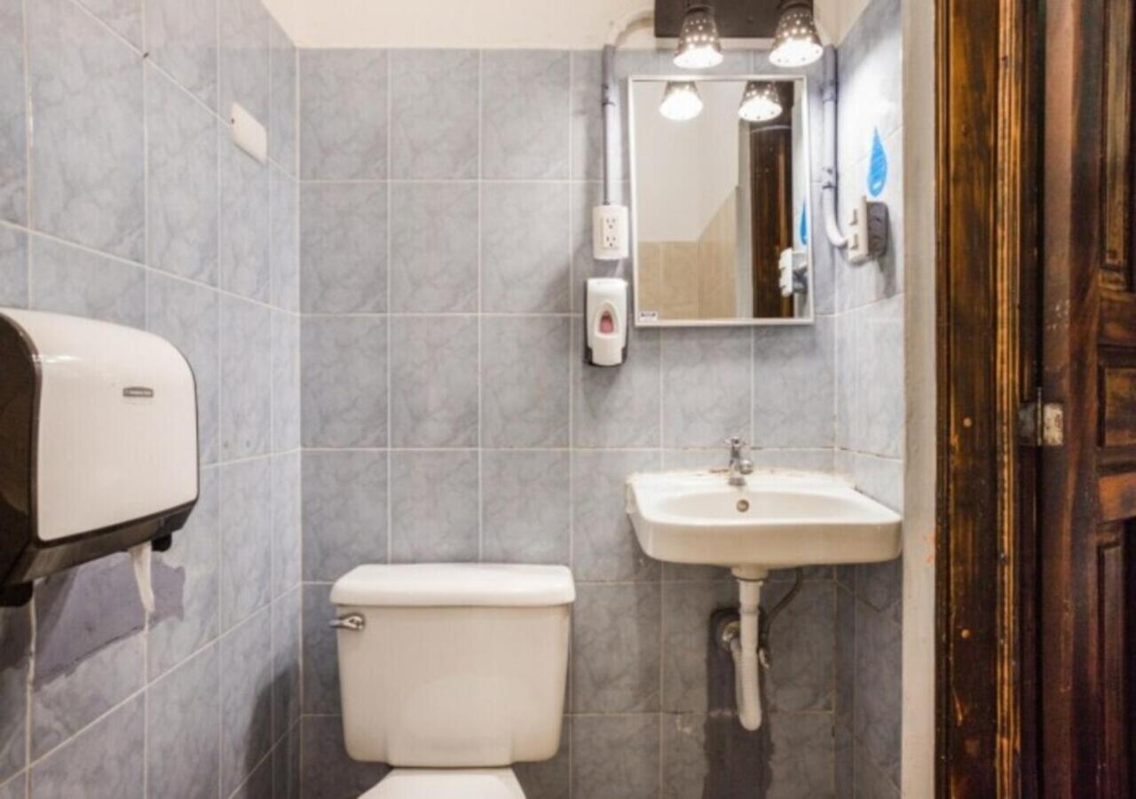 Socialtel 4* Antigua